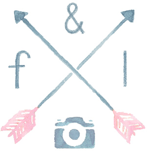 feather + light photography logo