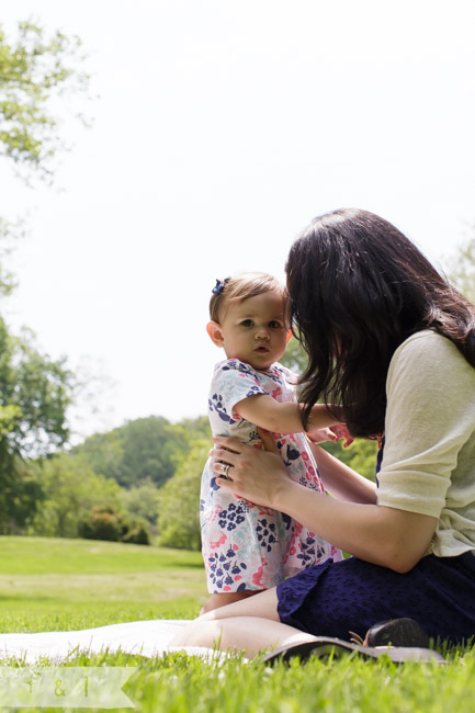 feather + light photography | Greenville, DE family photographer | lifestyle photography | valley garden park, DE