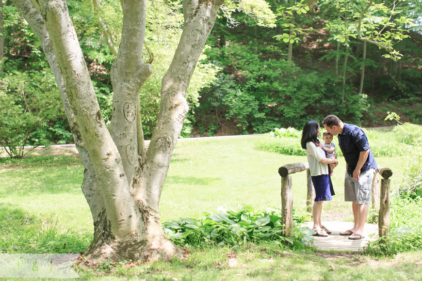 feather + light photography | Greenville, DE family photographer | lifestyle photography | valley garden park, DE