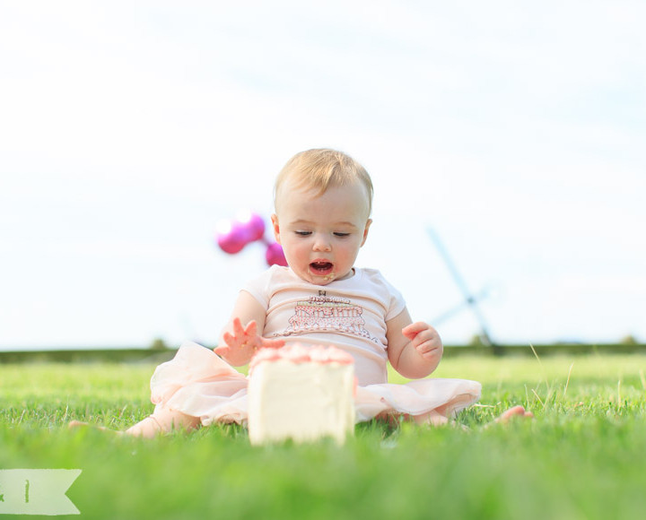 Hadley's First Birthday + Cake Smash - Philadelphia, PA {Cake Smash + Family}