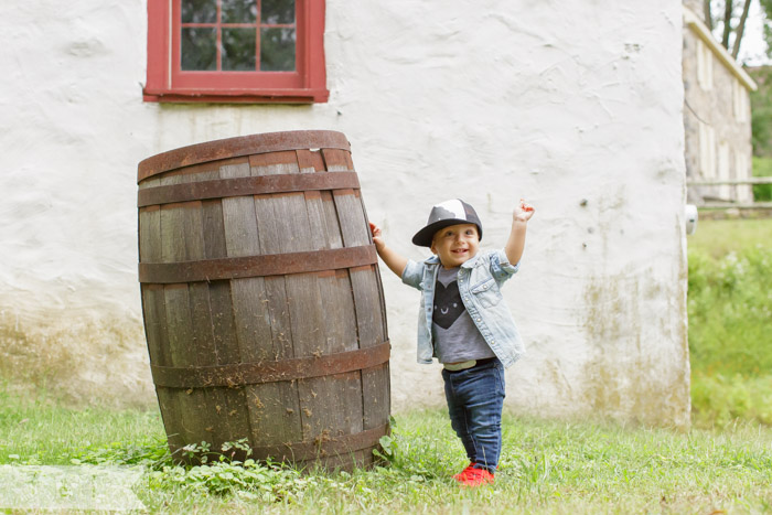 feather + light photography | philadlephia child fashion blogger | whistle + flute | hipster baby boy | skinny jeans