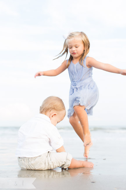 feather + light photography | devon, pa family photographer | ocean city, nj | family beach pictures