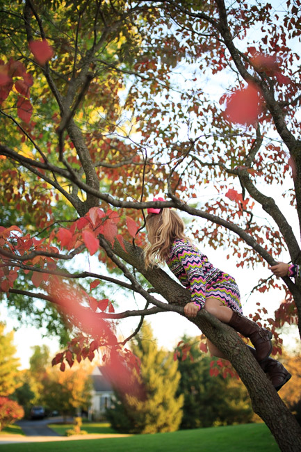 feather + light photography | main line pa newborn photographer | family + newborn | sisters 