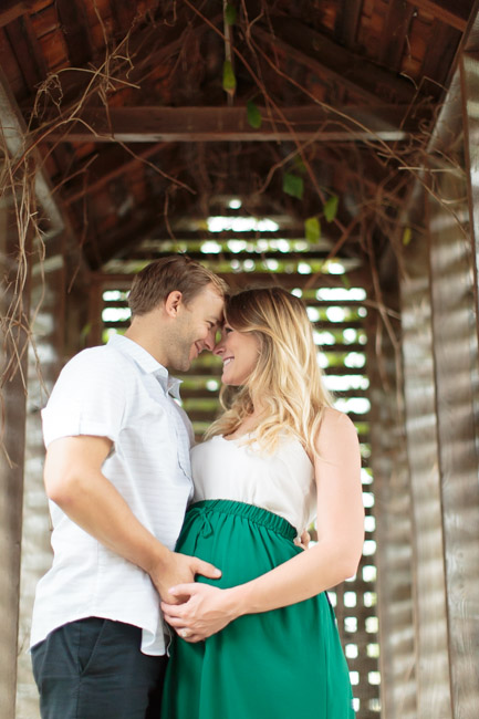 feather + light photography | main line maternity photographer | valley forge park | maternity in field