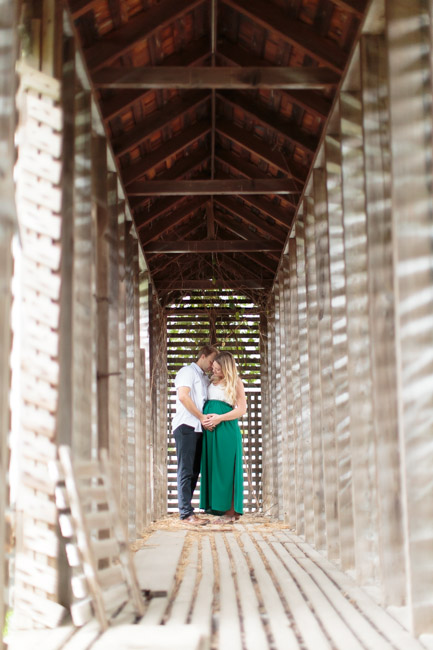 feather + light photography | main line maternity photographer | valley forge park | maternity in field