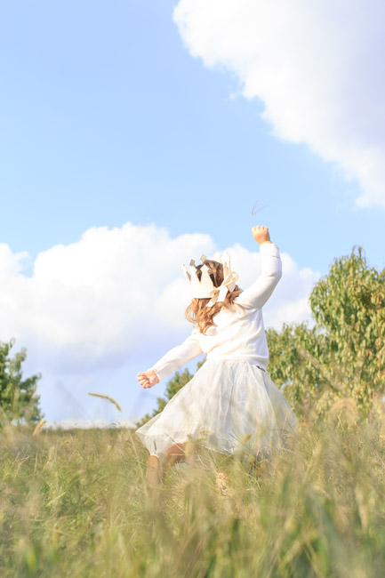 feather + light photography | kennett sqaure, pa family photographer |orchard + kids| sister love