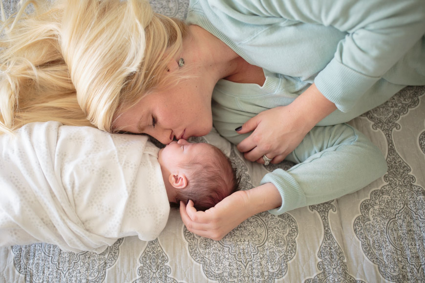 feather + light photography | main line pa newborn photographer | lifestyle newborn photography | natural light photography 