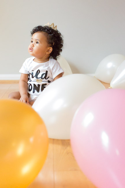 feather + light photography | philadelphia child photographer | cake smash | pink + gold | tutu | first birthday