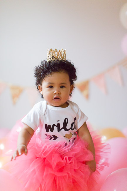 feather + light photography | philadelphia child photographer | cake smash | pink + gold | tutu | first birthday