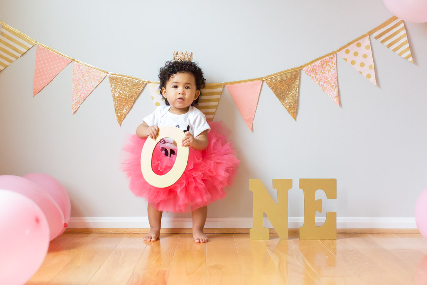 feather + light photography | philadelphia child photographer | cake smash | pink + gold | tutu | first birthday