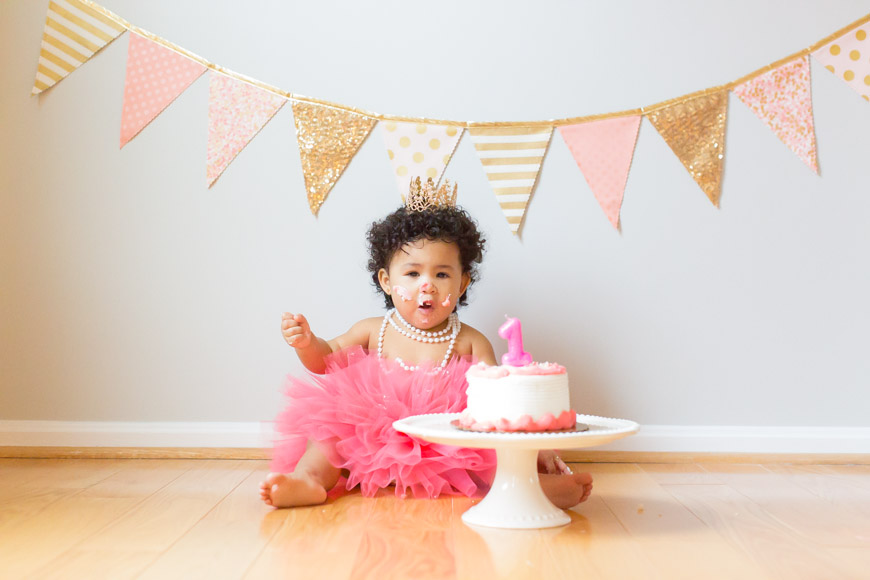 feather + light photography | philadelphia child photographer | cake smash | pink + gold | tutu | first birthday