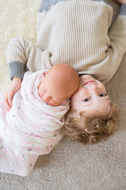 feather + light photography | main line pa newborn lifestyle photographer | newborn | it's a girl 