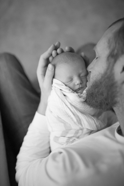 feather + light photography | main line pa newborn lifestyle photographer | newborn | it's a girl 