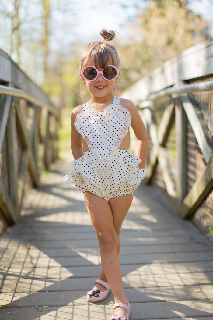 feather + light photography | kid fashion blogger philalphia | paush | romper