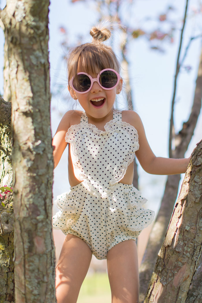 feather + light photography | kid fashion blogger philalphia | paush | romper