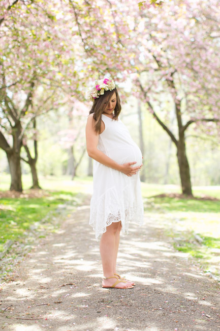 feather + light photography | maternity session with baby girl | pink | floral crowns | spring 