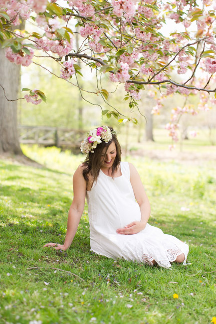 feather + light photography | maternity session with baby girl | pink | floral crowns | spring 