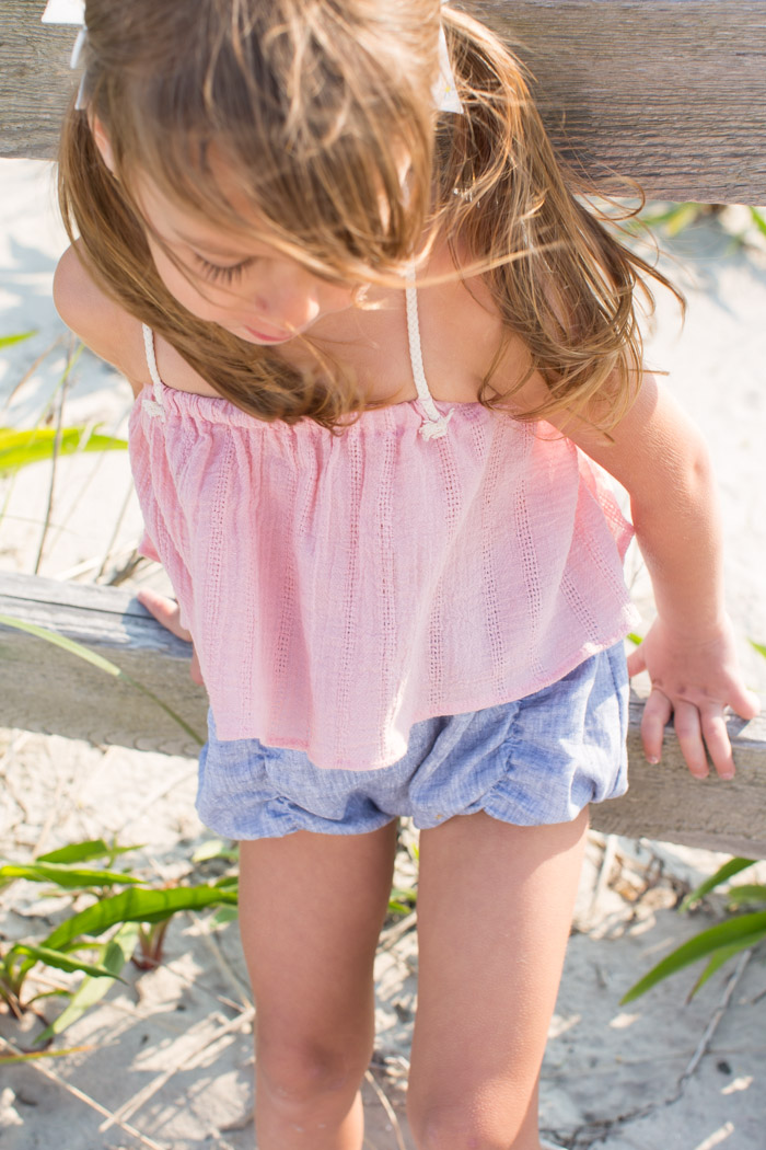 feather + light photography | child fashion blogger | magpie co. | beach wear | kid style | fashion kids 