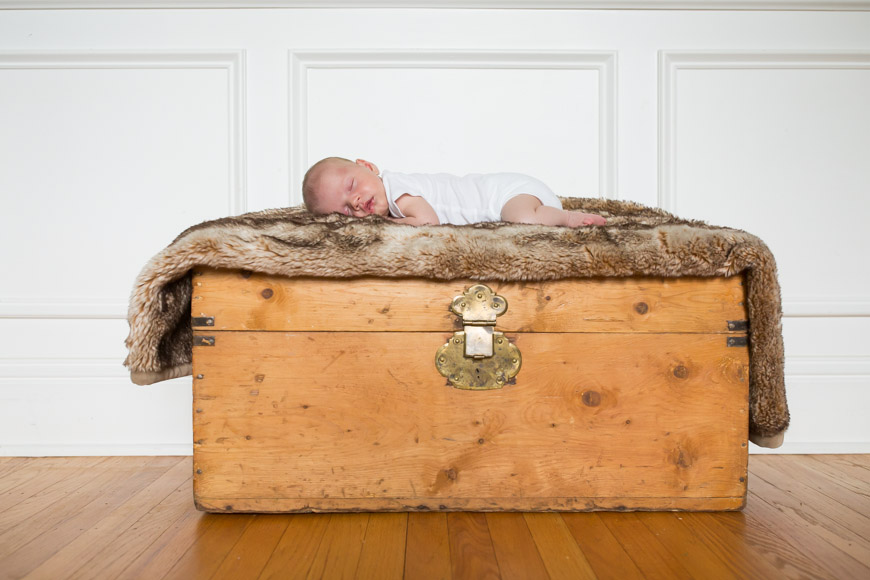 feather + light photography | west chester pa newborn lifestyle photographer 