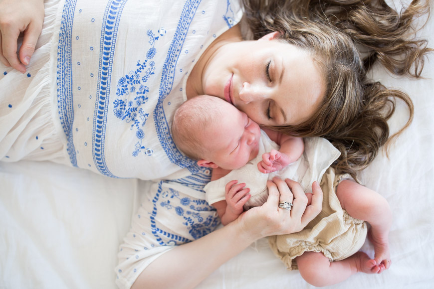 feather + light photography | newborn lifestyle photographer 