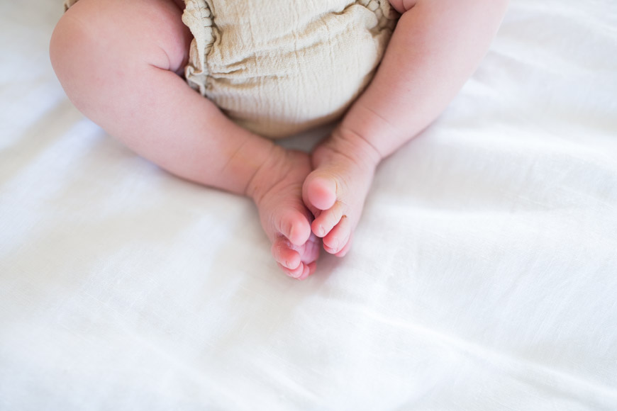 feather + light photography | newborn lifestyle photographer 