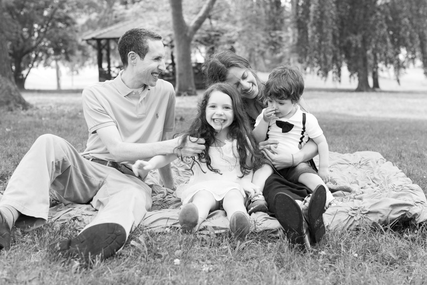 feather + light photography | west chester lifestyle photographer | marshall square park