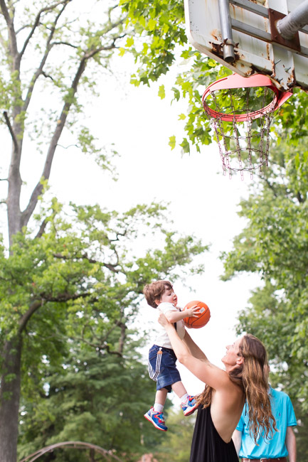 feather + light photography | west chester lifestyle photographer | marshall square park