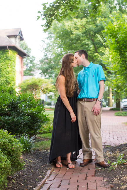 feather + light photography | west chester lifestyle photographer | marshall square park