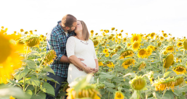 Stephanie + Matt Mini Session - West Chester, PA {Maternity}