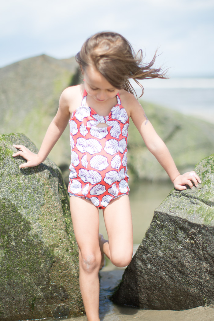 feather and light photography | bluemonet swimsuit | beach | child fashion blogger