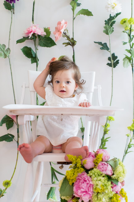 feather + light photography | child first birthday | flowers | first birthday