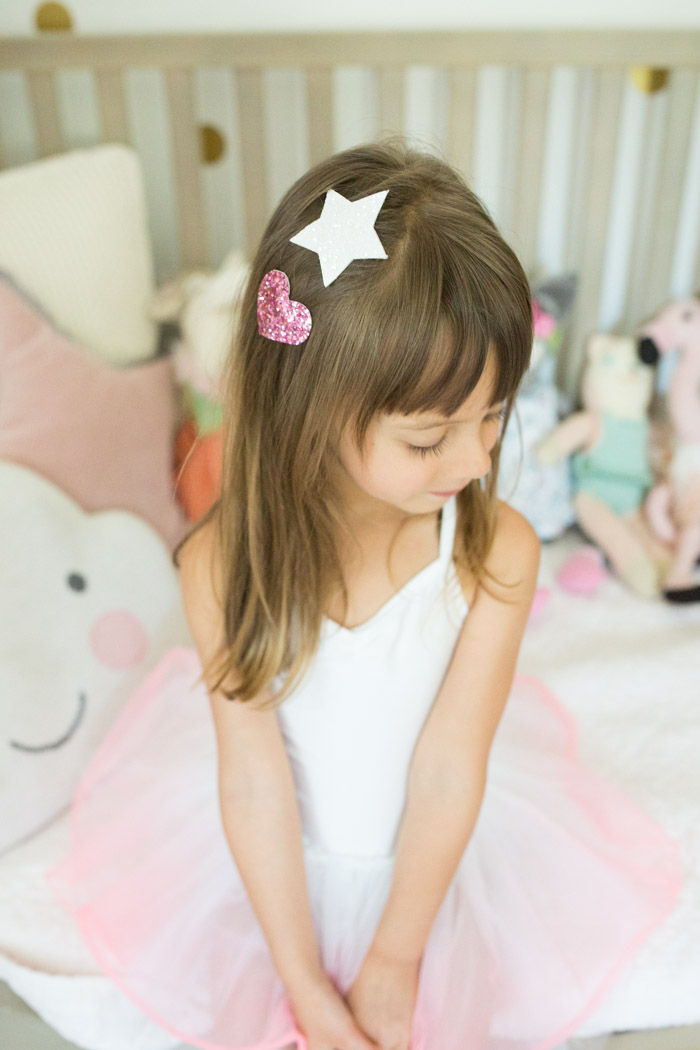 feather + light photography | child fashion blogger | momtog | child accessories | handmade | glitter