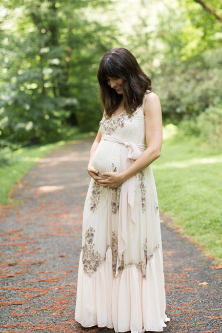 feather + light photography | maternity photographer | Hunting Hill Mansion | lifestyle maternity | romance