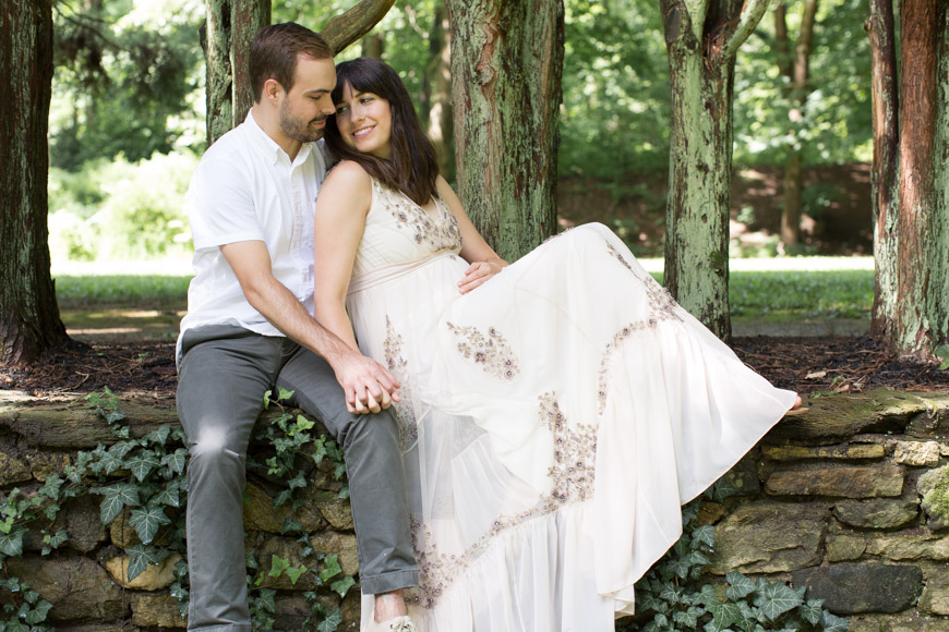 feather + light photography | maternity photographer | Hunting Hill Mansion | lifestyle maternity | romance