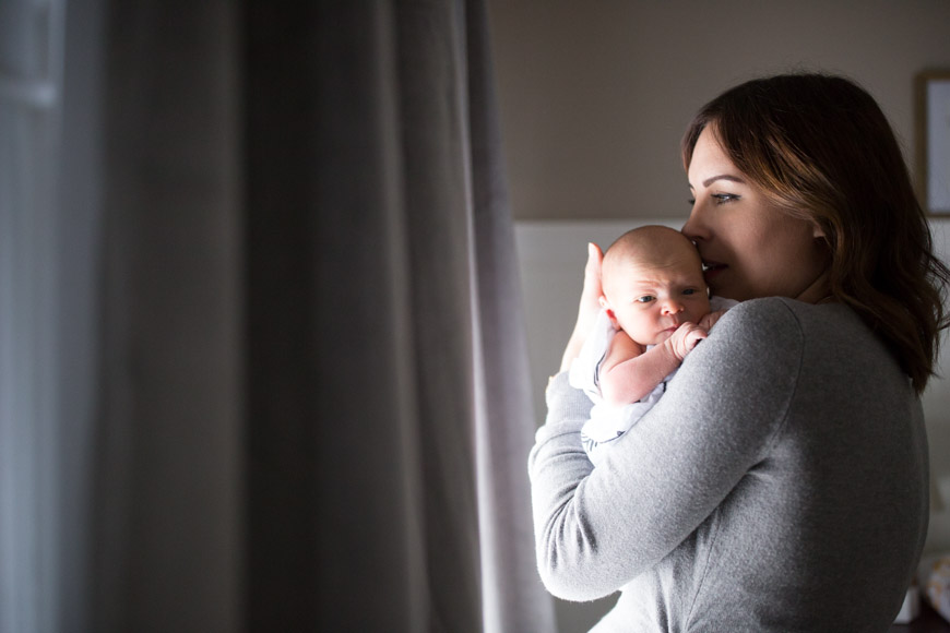 feather + light photography | newborn photographer | natural light photography 