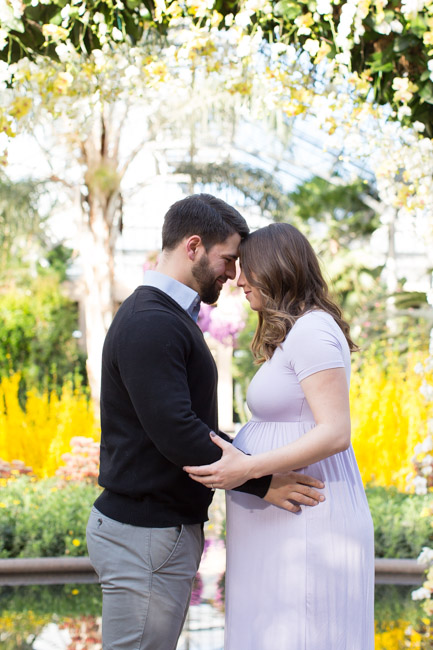 feather + light photography | maternity session | natural light photography | lifestyle photographer