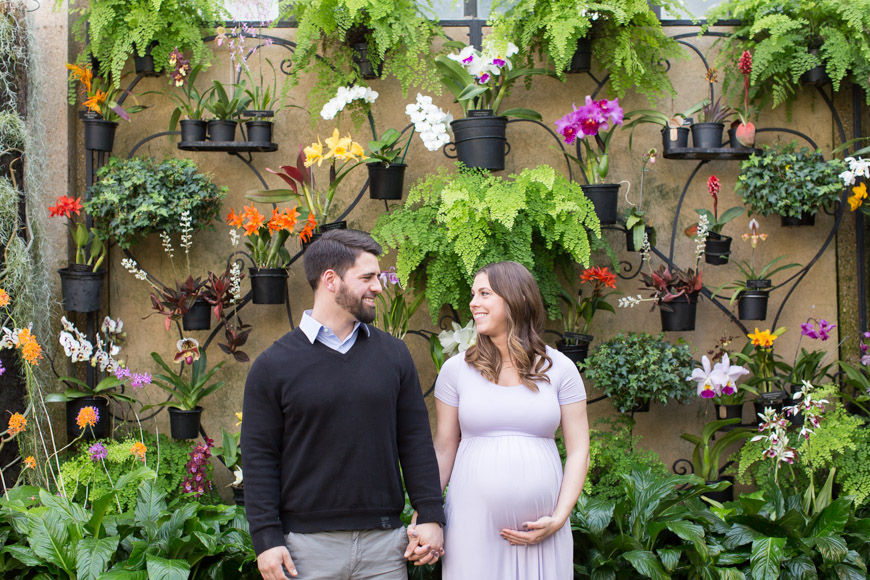 feather + light photography | maternity session | natural light photography | lifestyle photographer