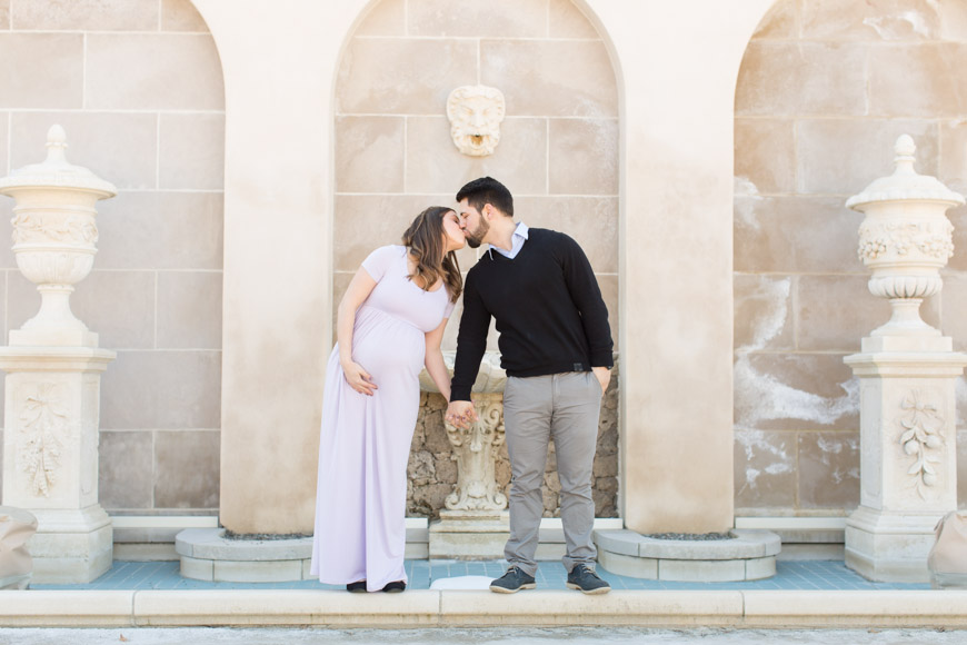 feather + light photography | maternity session | natural light photography | lifestyle photographer