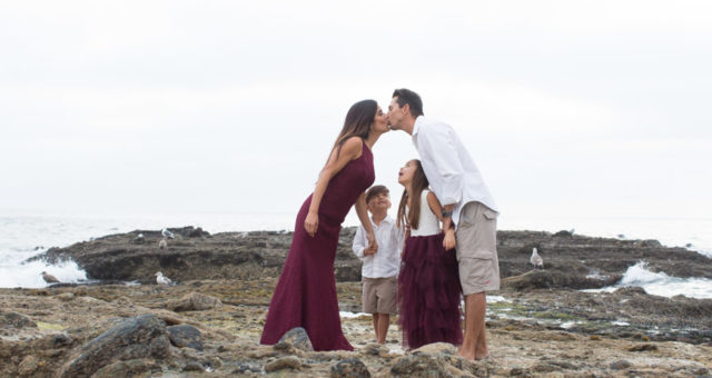 Pilon Family - Laguna Beach, CA {Family + Lifestyle}