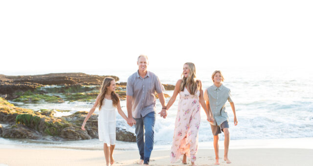 Lewandowski Family - Laguna Beach, CA {Family + Lifestyle}