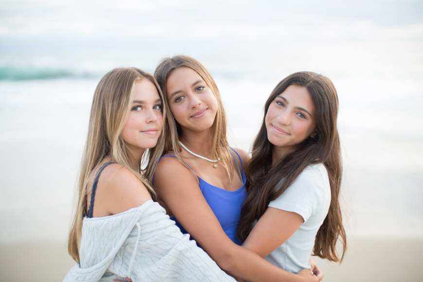 besties photoshoot, Dana Point photographer, best friends photoshoot, beach photos in orange count, Orange County photographer
