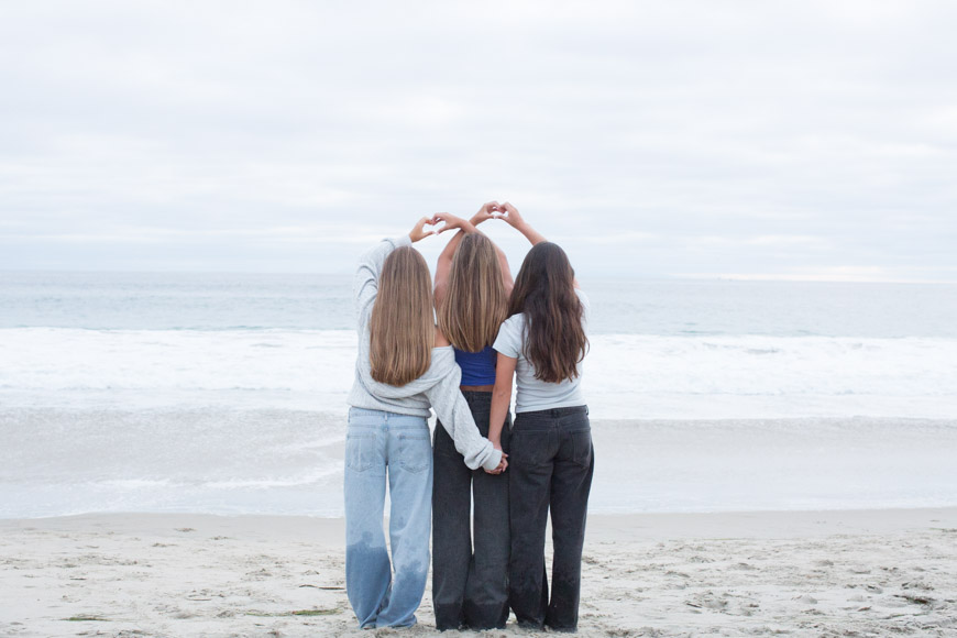 besties photoshoot, Dana Point photographer, best friends photoshoot, beach photos in orange count, Orange County photographer