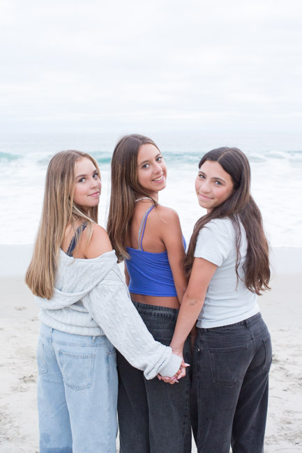 besties photoshoot, Dana Point photographer, best friends photoshoot, beach photos in orange count, Orange County photographer