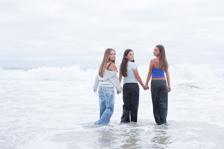 besties photoshoot, Dana Point photographer, best friends photoshoot, beach photos in orange count, Orange County photographer